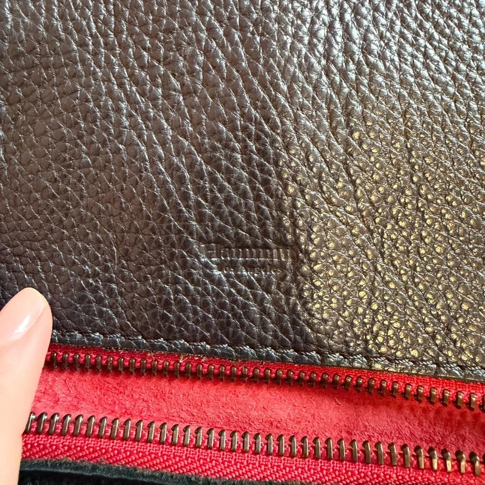 Hammitt Los Angeles VIP Large Crossbody Black Gunmetal Grommets Red Zipper - Picture 2 of 16